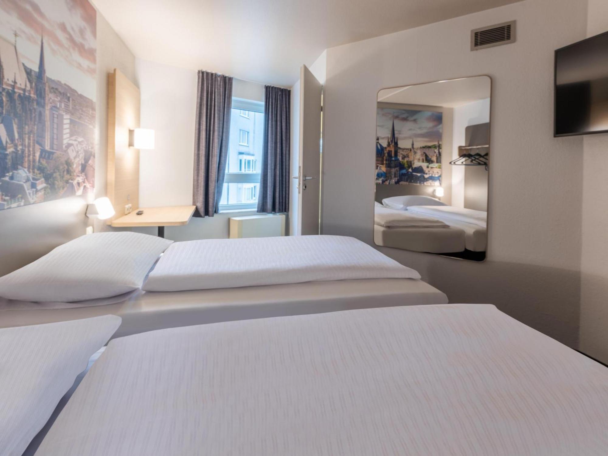 B&B Hotel Aachen-Hbf ภายนอก รูปภาพ
