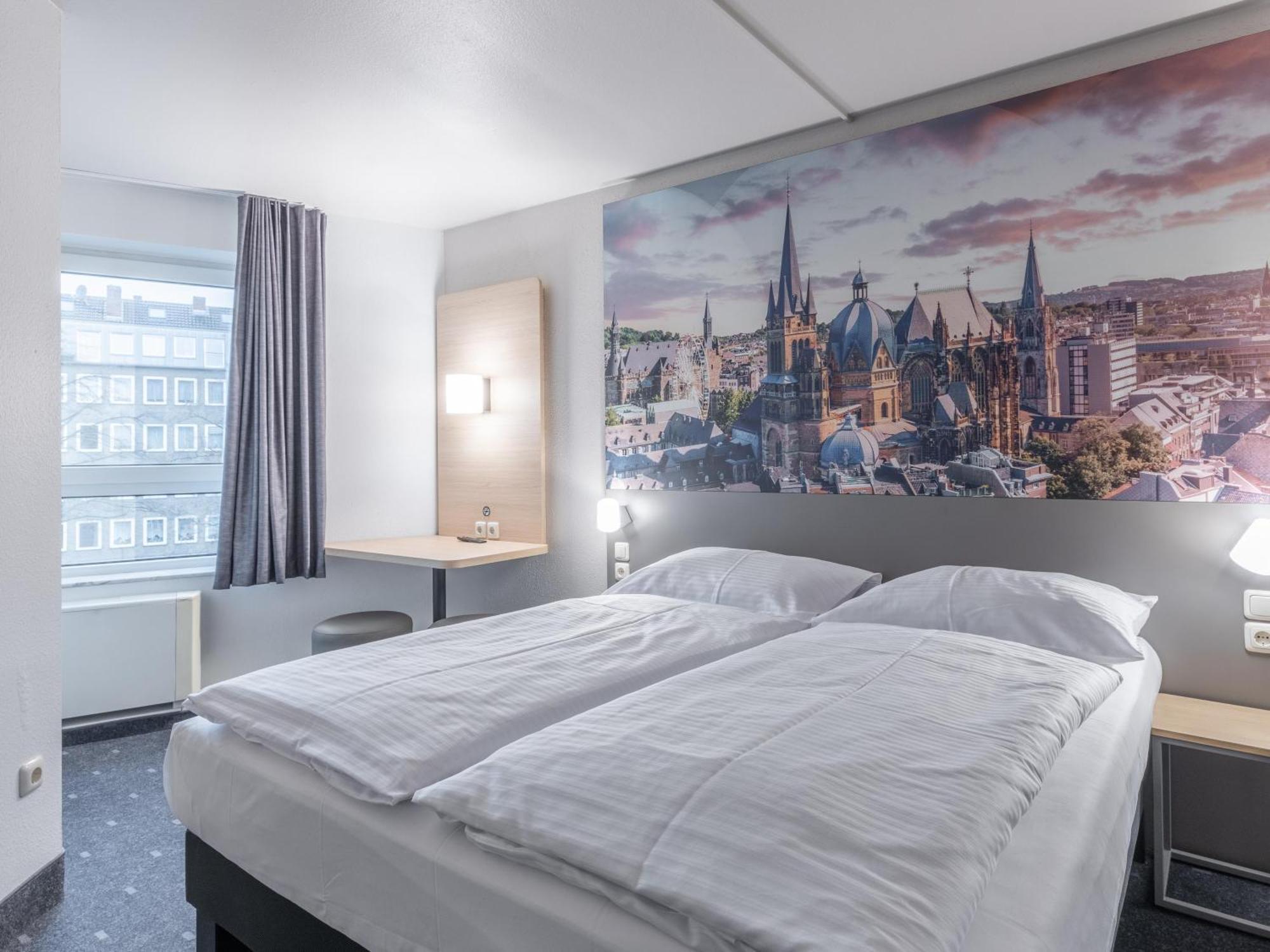 B&B Hotel Aachen-Hbf ภายนอก รูปภาพ